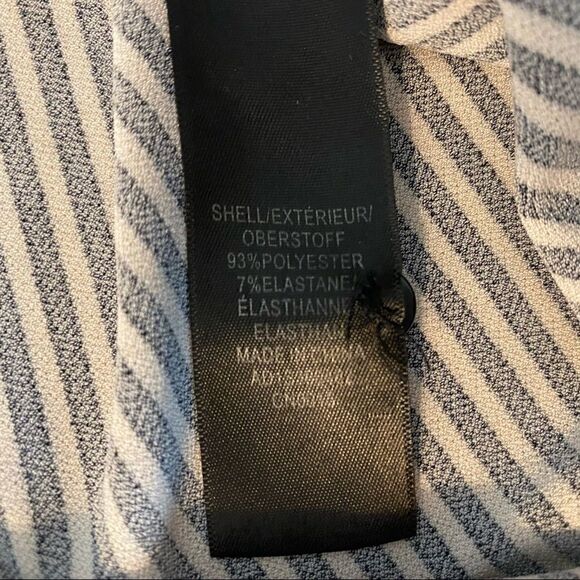 ADRIANNA PAPELL Printed 3/4 Sleeve Blouse - Picture 6 of 11